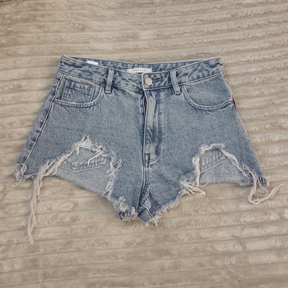 PacSun High Rise Distressed Denim Shorts Size 27 Light Wash Frayed Cutoff - Picture 1 of 10